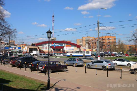 Подольск, центральный рынок 
