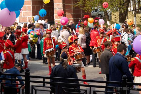 Подольск, первомайская демонстрация 2010 