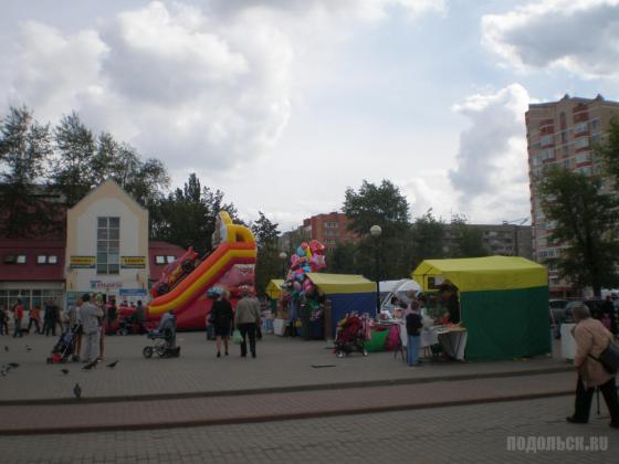Знамя Октября, праздник 