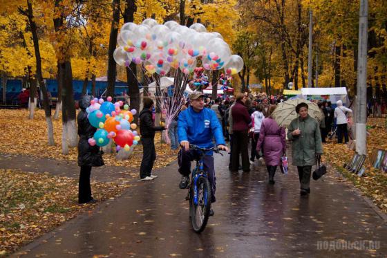 В парке имени Виктора Талалихина, 9.10.2011 