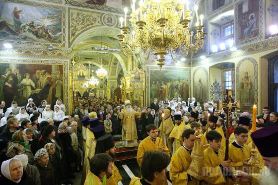 Архипастырское посещение Подольска митрополитом Ювеналием 