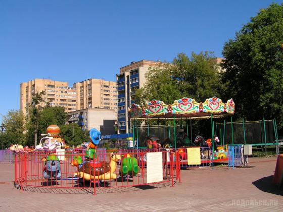 В детском парке Климовска 