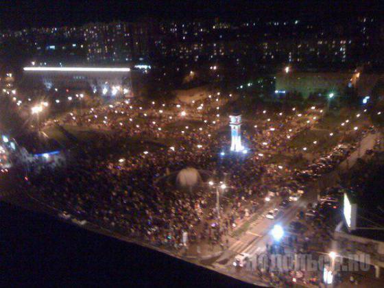 В сквере Поколений 