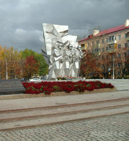 Памятник Подольским курсантам 