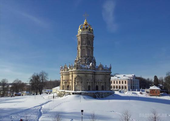 Церковь Знамения в Дубровицах 