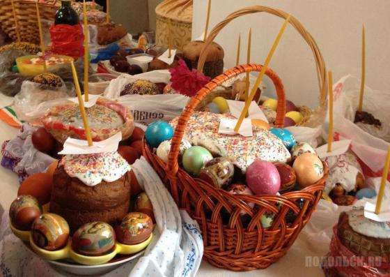 Освятить куличи и яйца в храмах Подольска можно в субботу